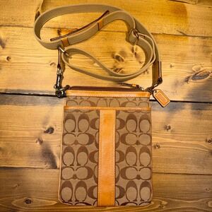 Vintage Coach Signature Swingpack Crossbody Bag 2005 Y2K 6016